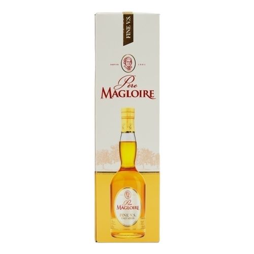 Кальвадос Pere Magloire Fine V.S. 700 мл