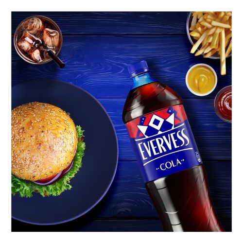 Газированный напиток Evervess Cola 1,5 л