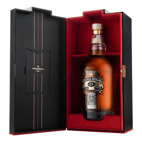 Виски Chivas Regal купажированный 700 мл Шотландия