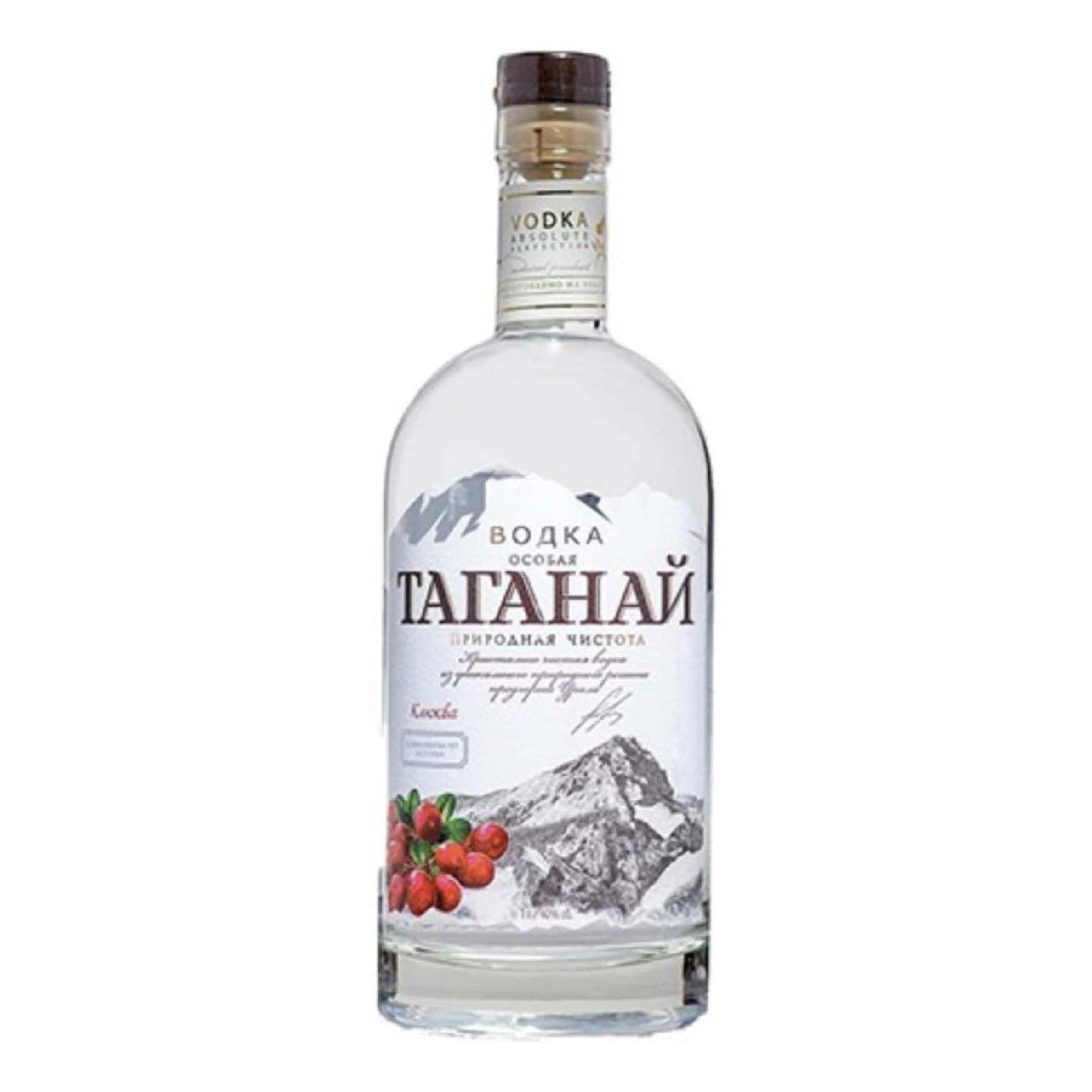 Водка Таганай клюква 0,5 л